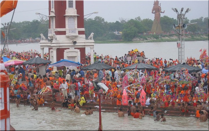 कांवड़ यात्रा का सबसे चुनौतीपूर्ण चरण शुरू, प्रशासन हाई अलर्ट पर