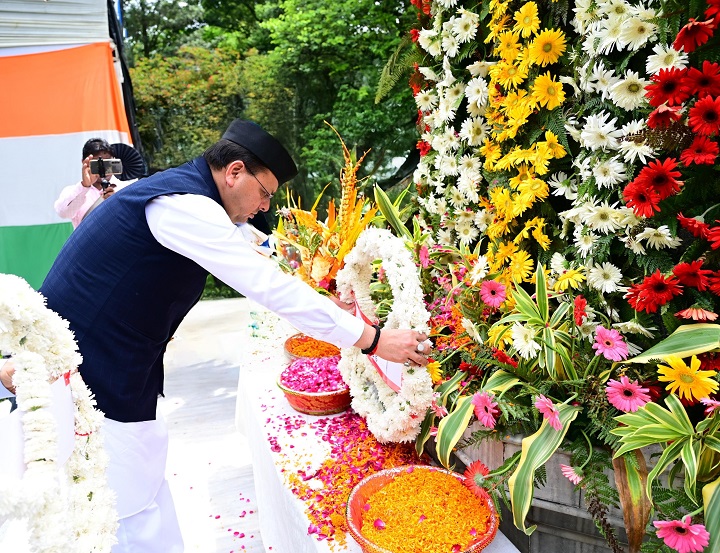 कालेश्वर और नैनीताल में सैनिक विश्राम गृह निर्माण की मुख्यमंत्री ने की घोषणा