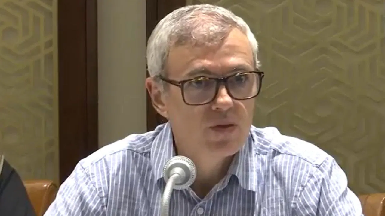 पहलगाम हिंसा पर उमर अब्दुल्ला की चेतावनी – दोषियों को नहीं छोड़ा जाएगा