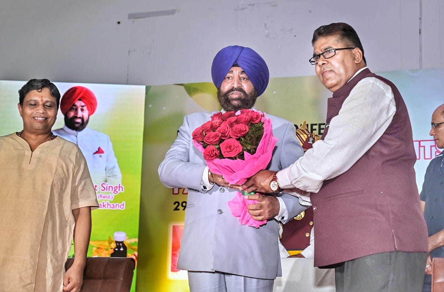 उत्तराखण्ड को क्लीनिकल वेलनेस डेस्टिनेशन बनाने का आह्वान