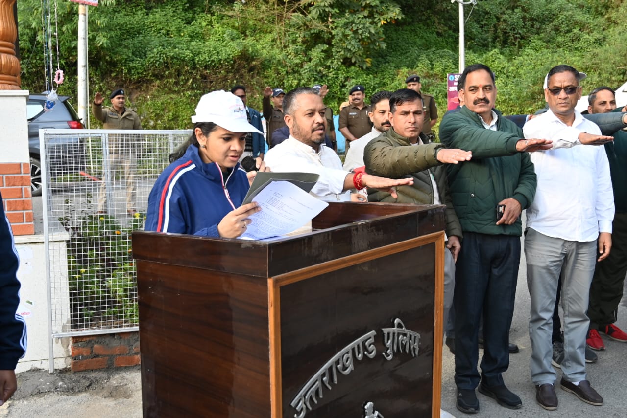 सरदार बल्लभ भाई पटेल की 150 जयंती पर ‘एक पेड़ मां के नाम’ से पौधारोपण’