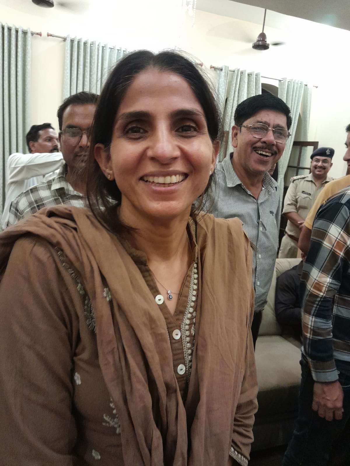 सोनिका को कुंभ मेला अधिकारी के साथ-साथ हरिद्वार-रुड़की विकास प्राधिकरण की उपाध्यक्ष भी नियुक्त किया गया है।