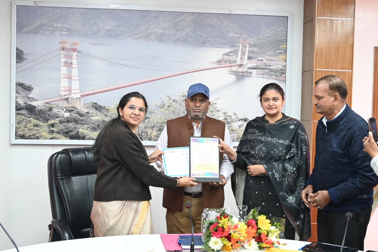 जनपद टिहरी में 270 ग्राम पंचायतें एवं 179 वार्ड में शत प्रतिशत पंजीकरण