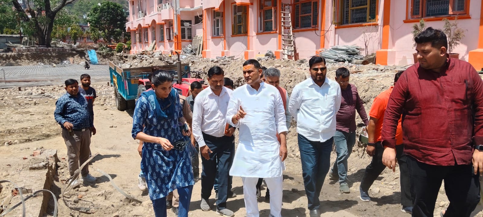 कुंभ 2027 की तैयारियां तेज : शहरी विकास मंत्री ने हरिद्वार का भ्रमण कर तैयारियों का लिया जायजा   