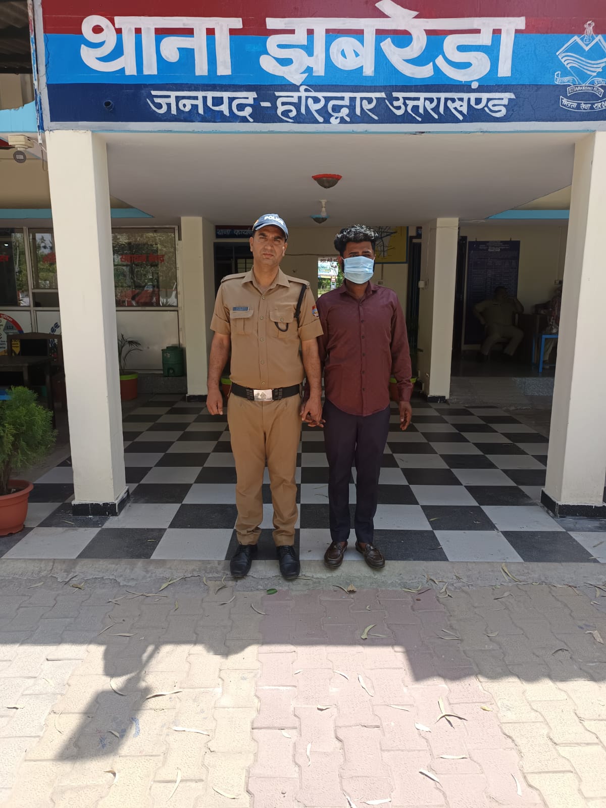 शराब के नशे में पिता से अभद्रता करना पड़ा भारी, पुलिस ने युवक को भेजा जेल