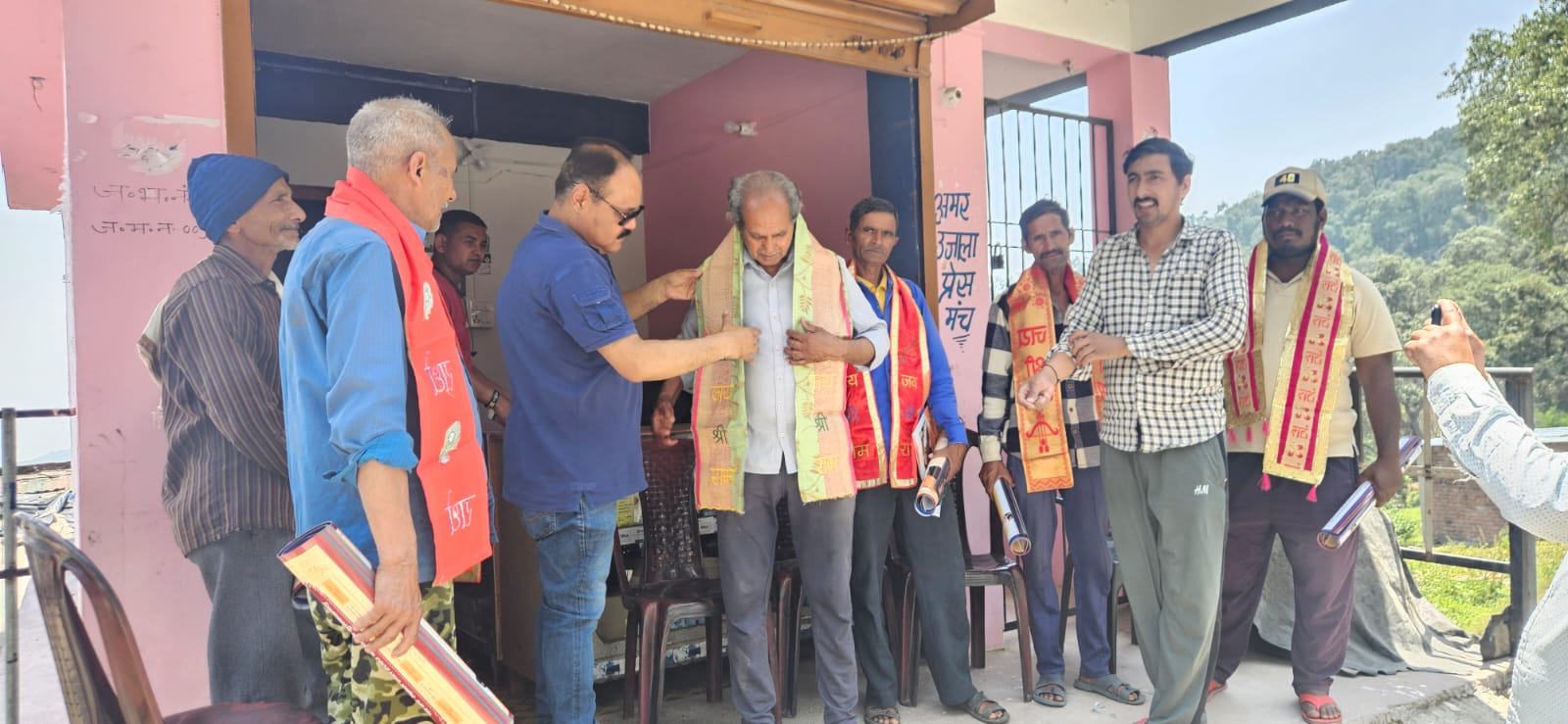 “सरकार अब गांव की चौखट पर” तल्ला देश के सुदूर गांवों में पहुंचा मुख्यमंत्री कैंप कार्यालय