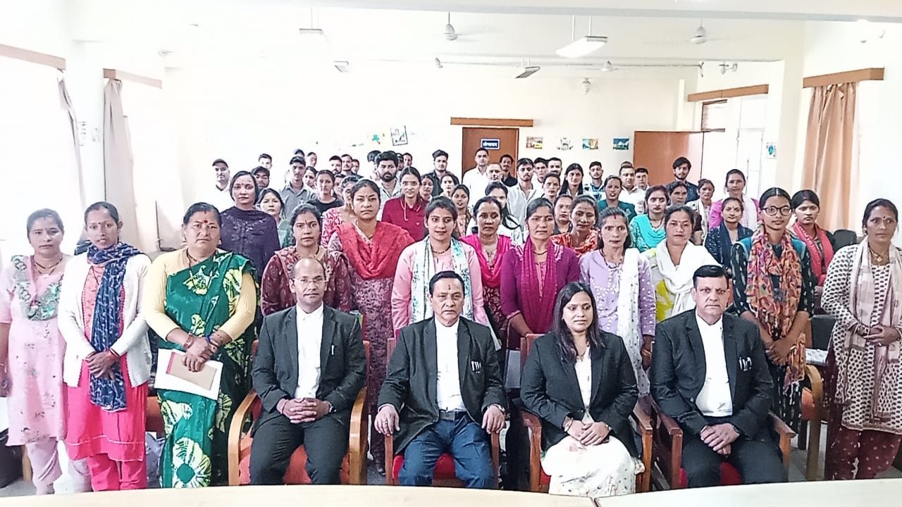 जिला न्यायालय परिसर में 121 अधिकार मित्रों का दो दिवसीय प्रशिक्षण आयोजित