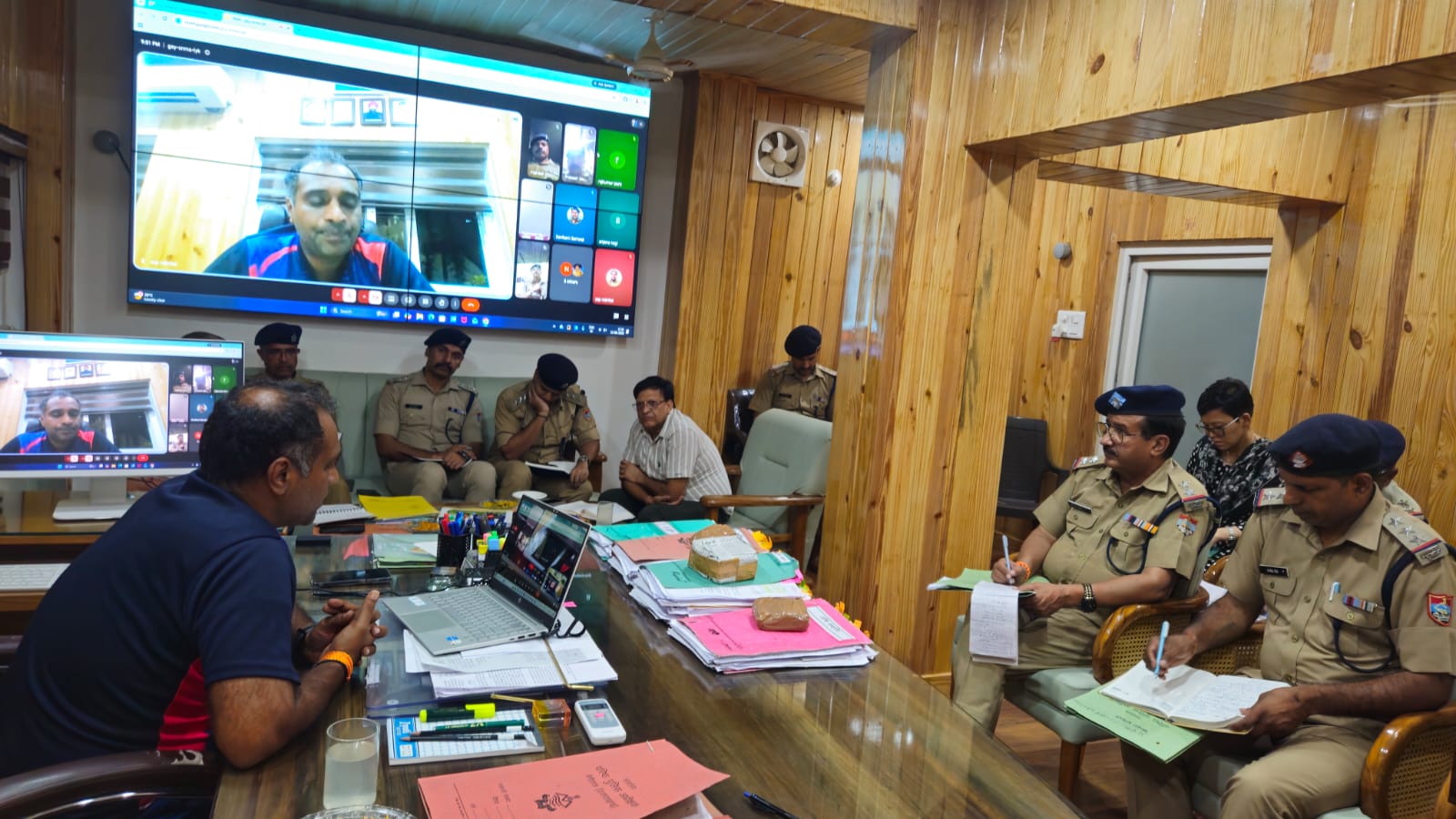 एस.एस.पी नैनीताल ने कैंची धाम मेला- की तैयारियों की समीक्षा कर दिए आवश्यक दिशा-निर्देश